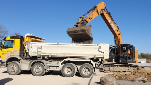 location engin TP avec chauffeur, transport matériaux Indre 36